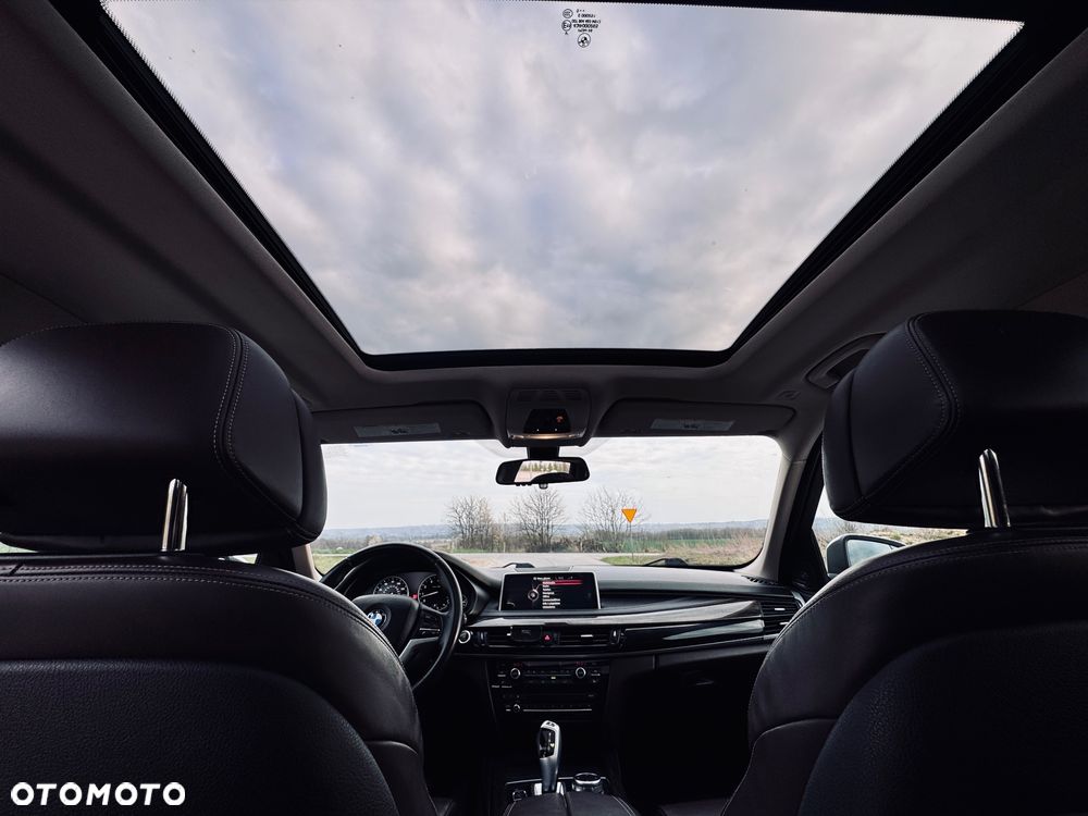 BMW X5 3.5i xDrive - 26