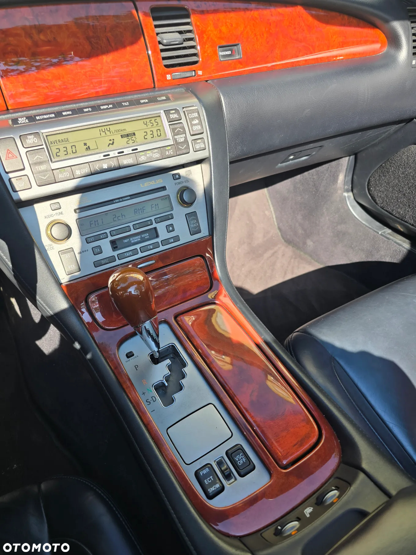 Lexus SC 430 Prestige - 11