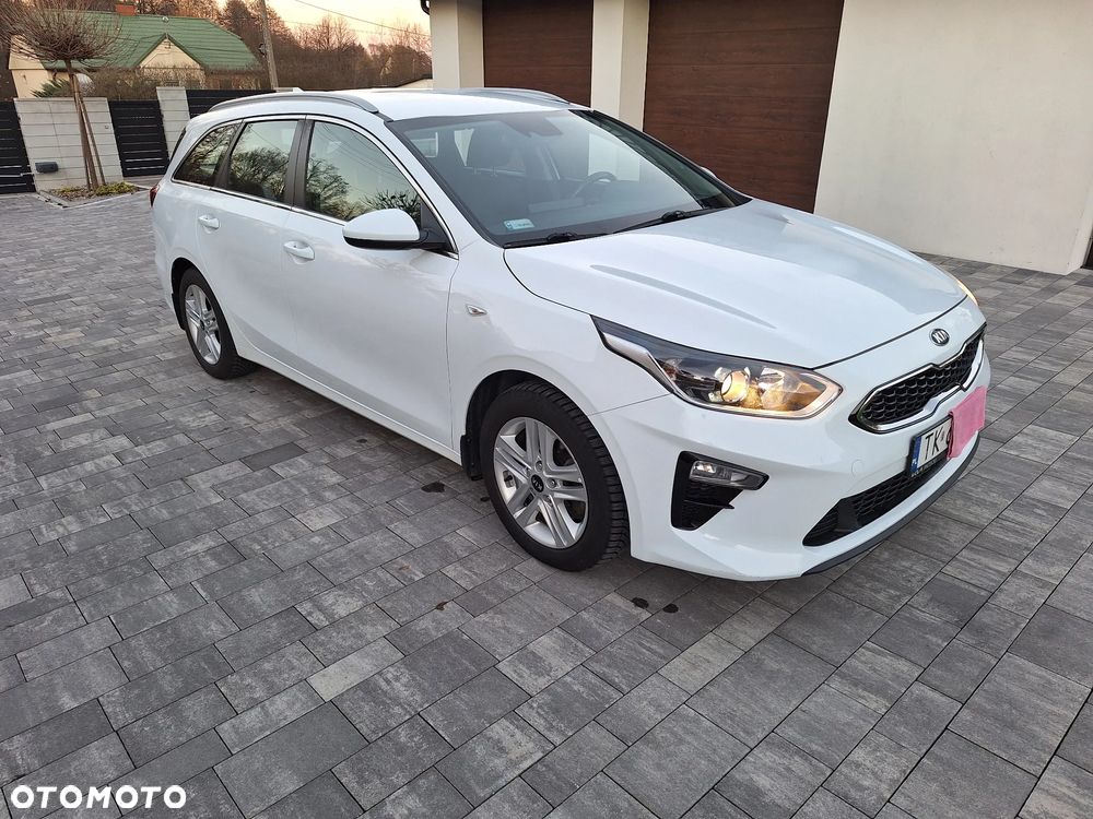 Kia Ceed 1.6 CRDi SCR M DCT - 2