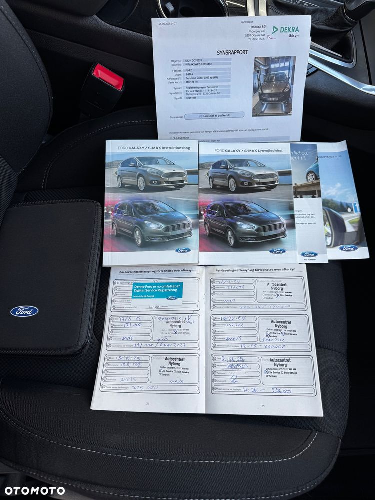 Ford S-Max 2.0 TDCi Titanium PowerShift - 37