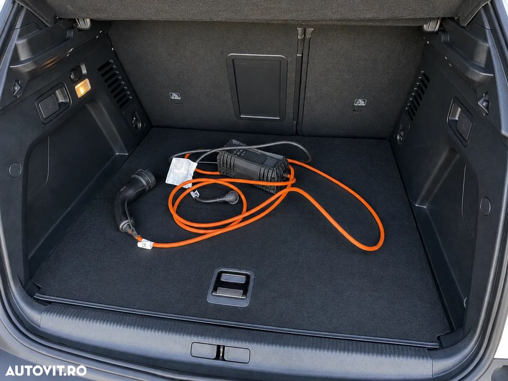 Peugeot 3008 PHEV 180 EAT8 Active Pack - 22
