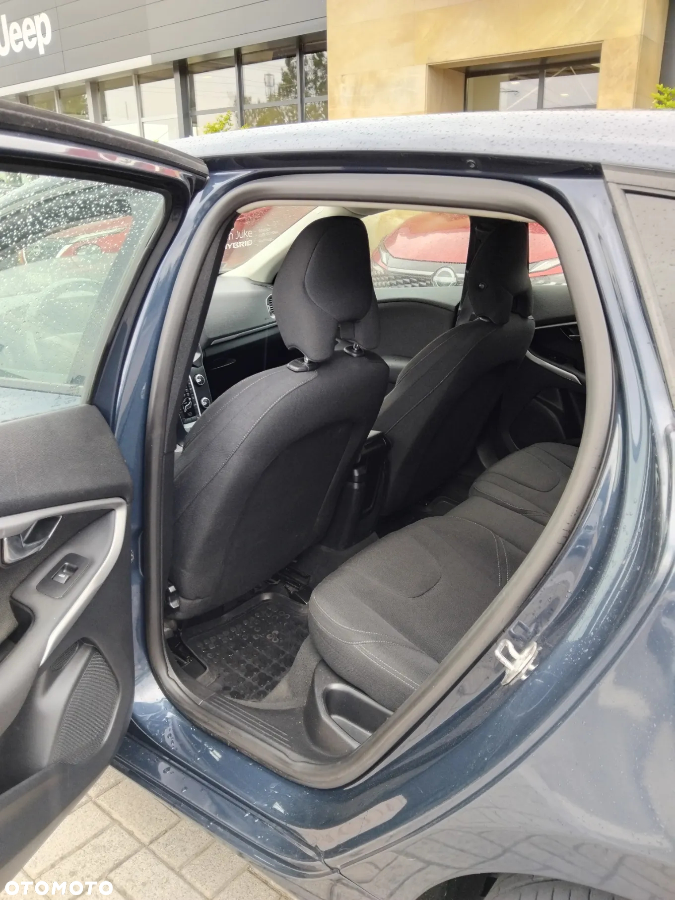 Volvo V40 - 17