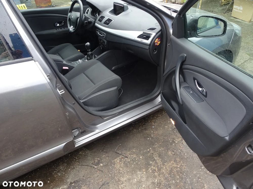 Renault Megane - 24