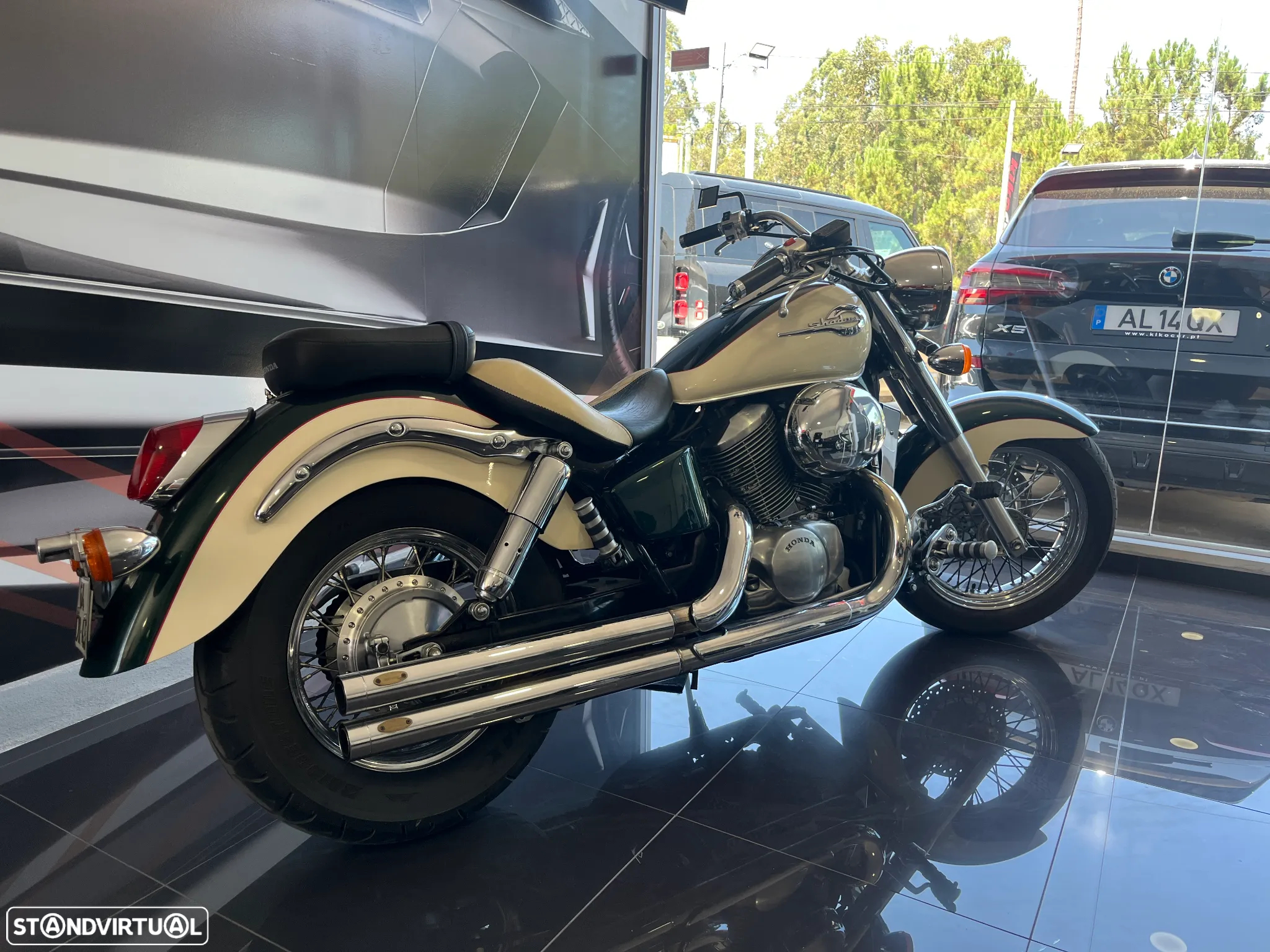 Honda Shadow 750 American Classic Edition - 3