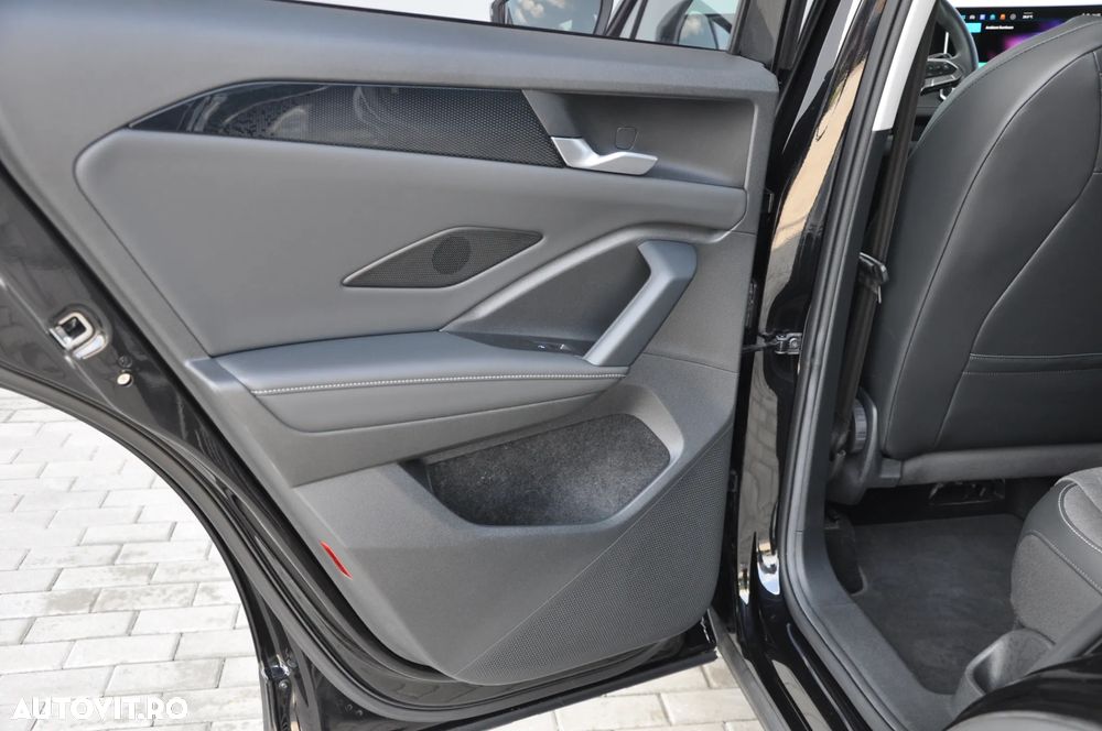 Volkswagen Tiguan 1.5 eTSI DSG MHEV Life - 27