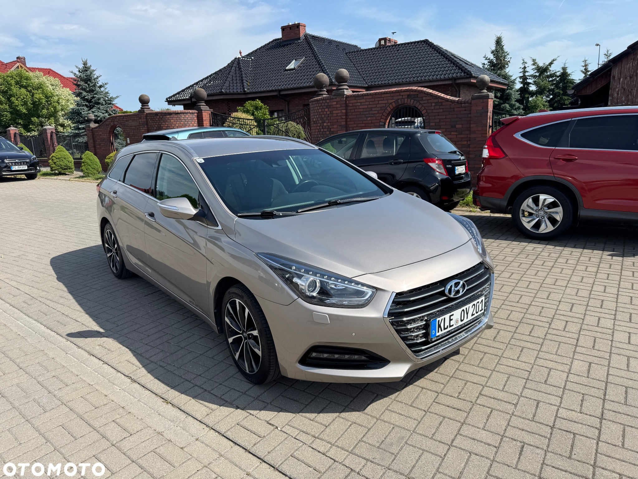 Hyundai i40 Kombi 1.7 CRDi DCT Premium - 3