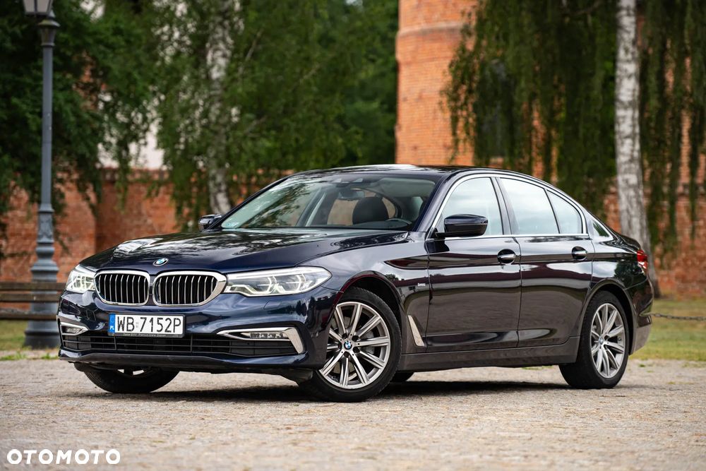 BMW Seria 5 520d Luxury Line - 2