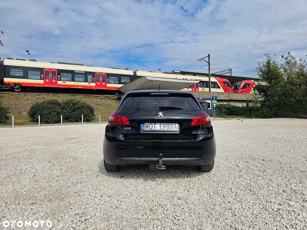 Peugeot 308 1.6 THP Allure - 8