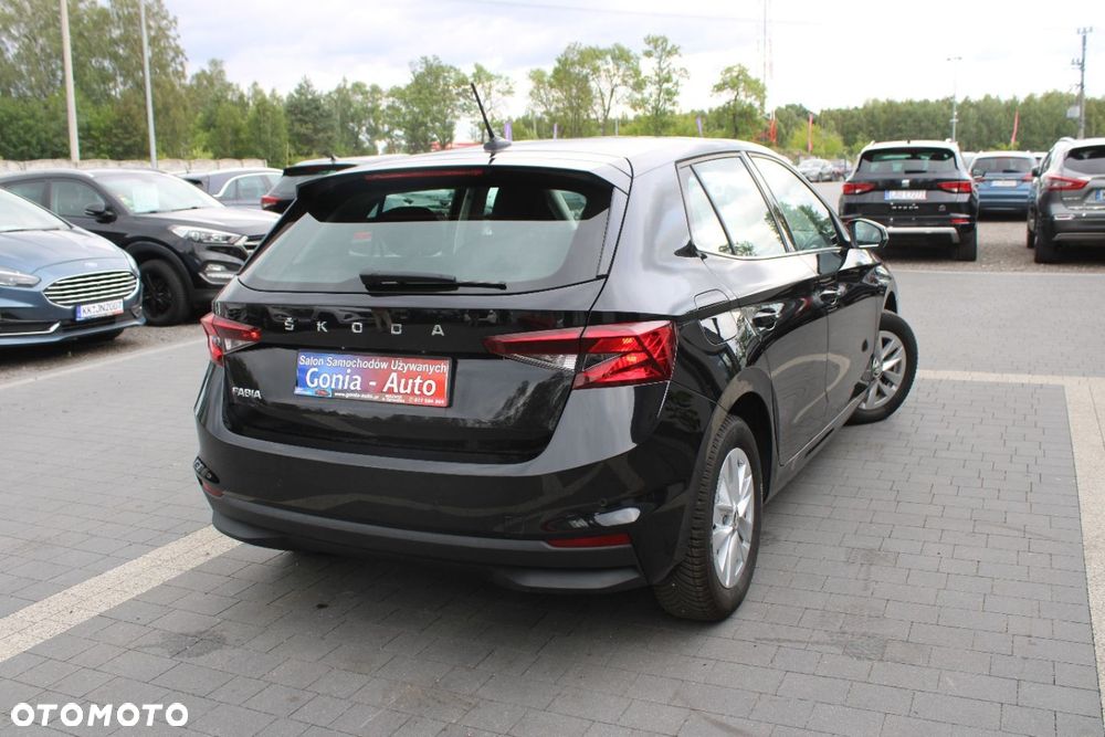 Skoda Fabia - 7
