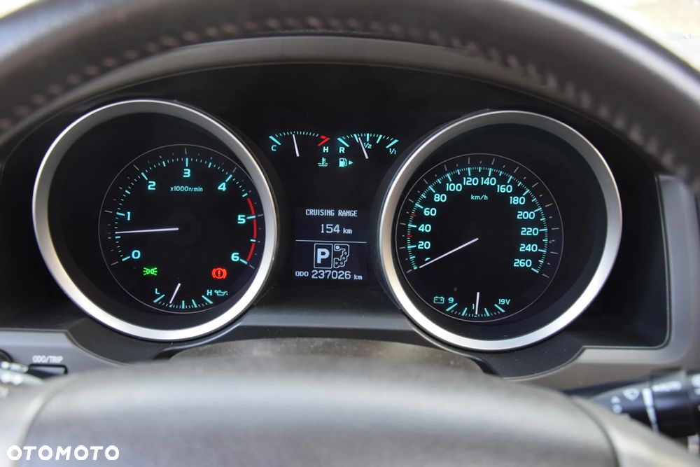 Toyota Land Cruiser LC 4.5 D-4D Prestige Platinium - 23