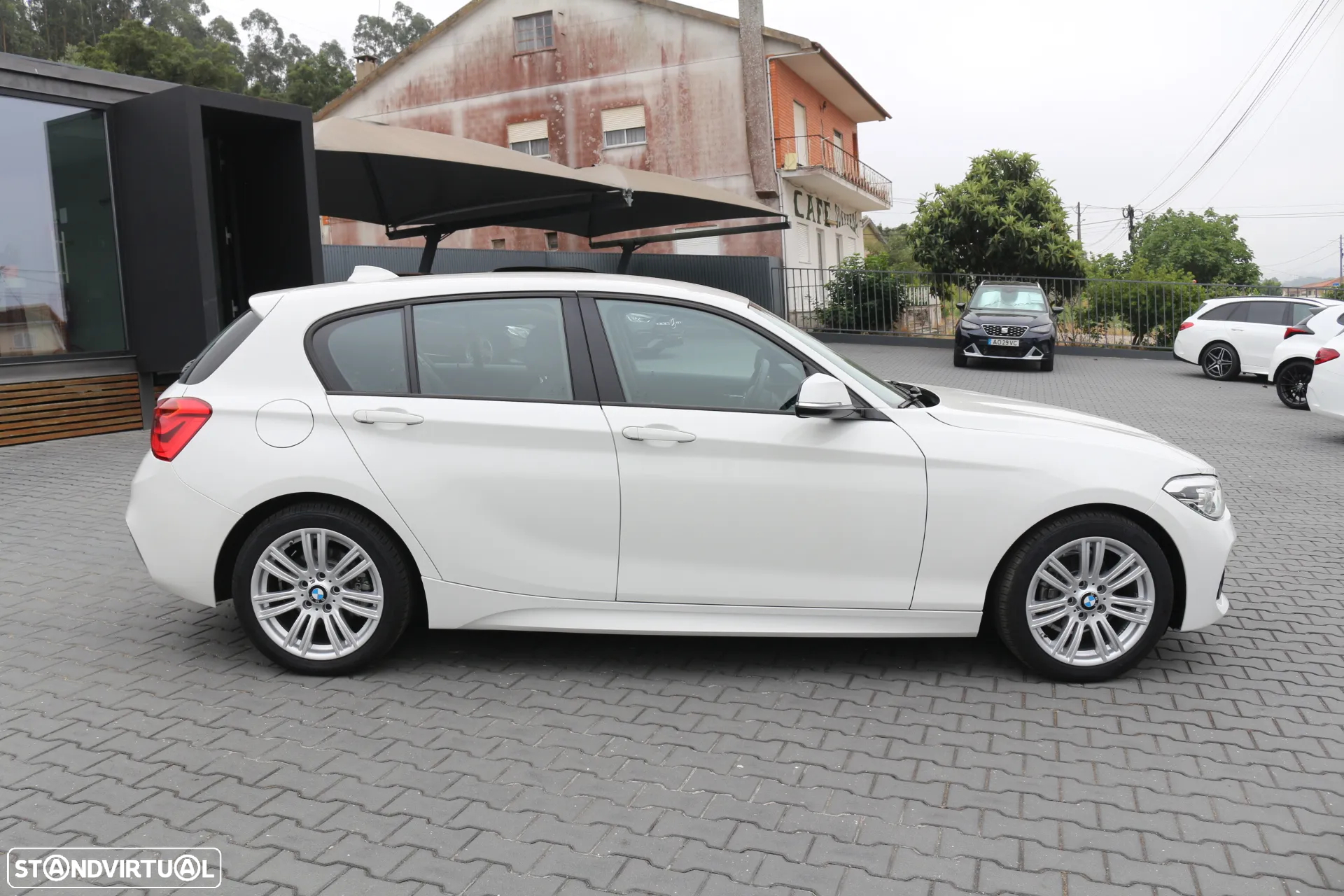 BMW 118 d Pack M - 7