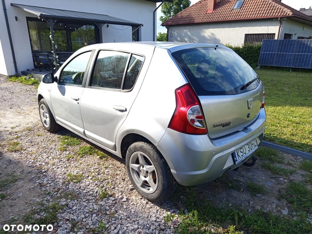 Dacia Sandero 1.6 Laureate - 4