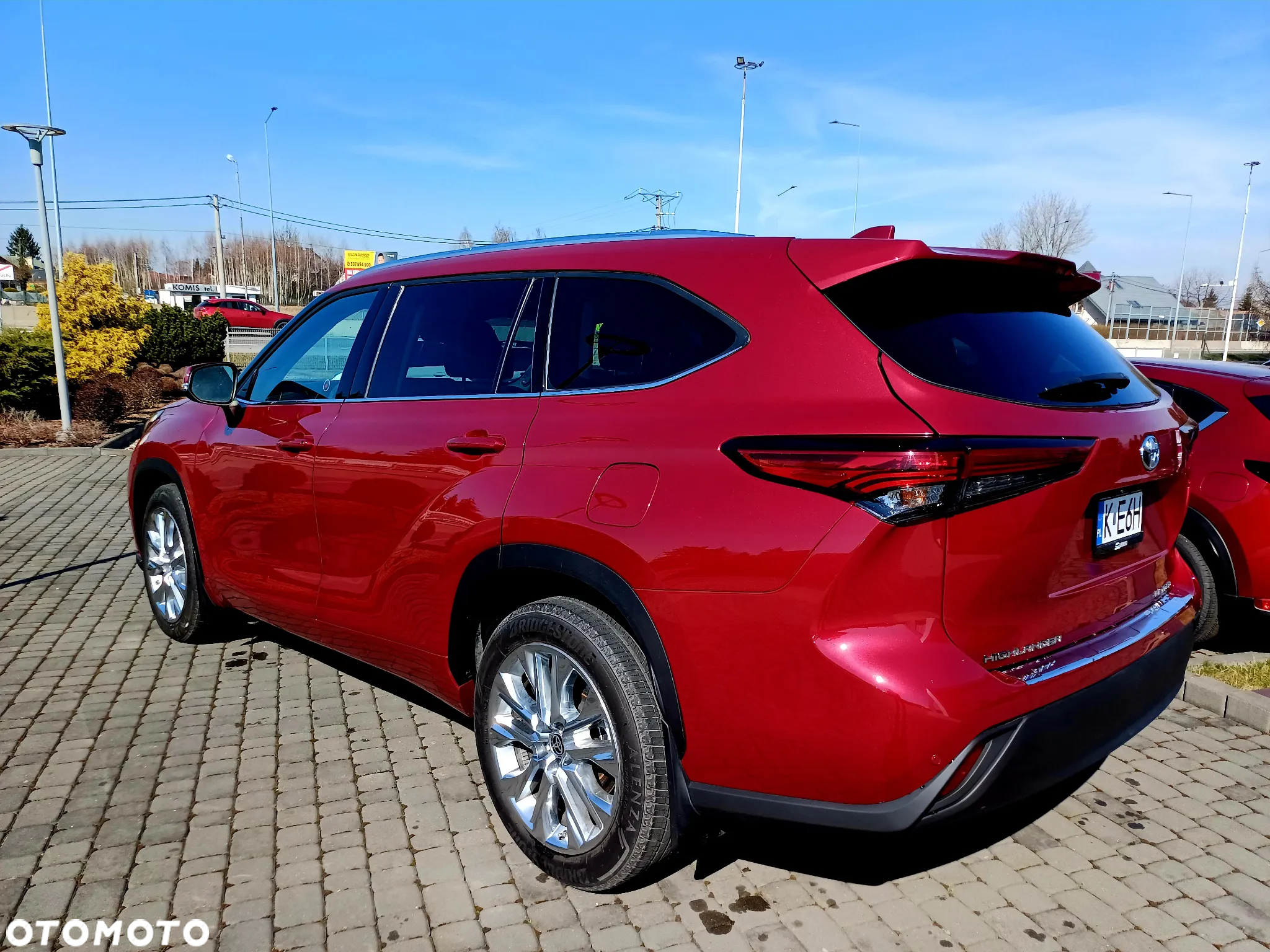 Toyota Grand Highlander - 3