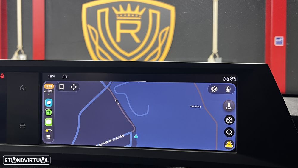 Peugeot 5008 1.2 Hybrid Allure e-DCS6 - 36