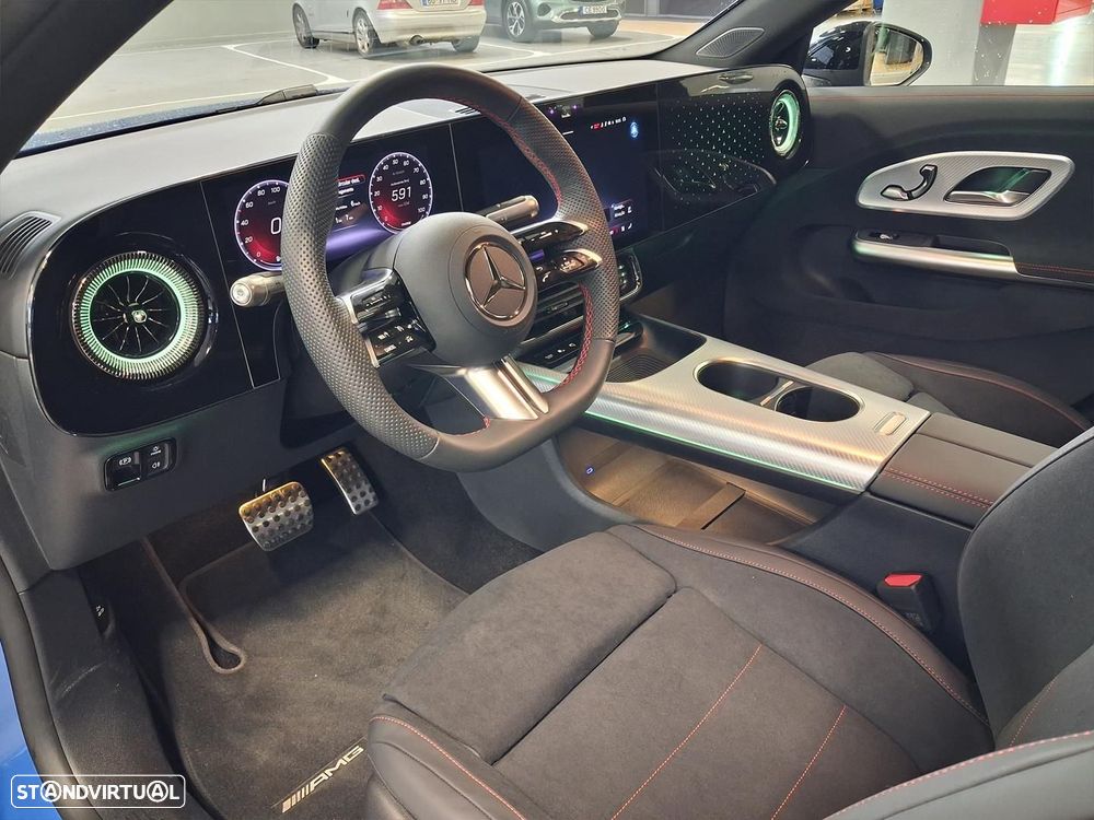 Mercedes-Benz CLA 250+ EQ - 11
