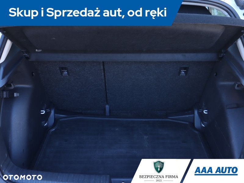 Skoda Fabia - 14