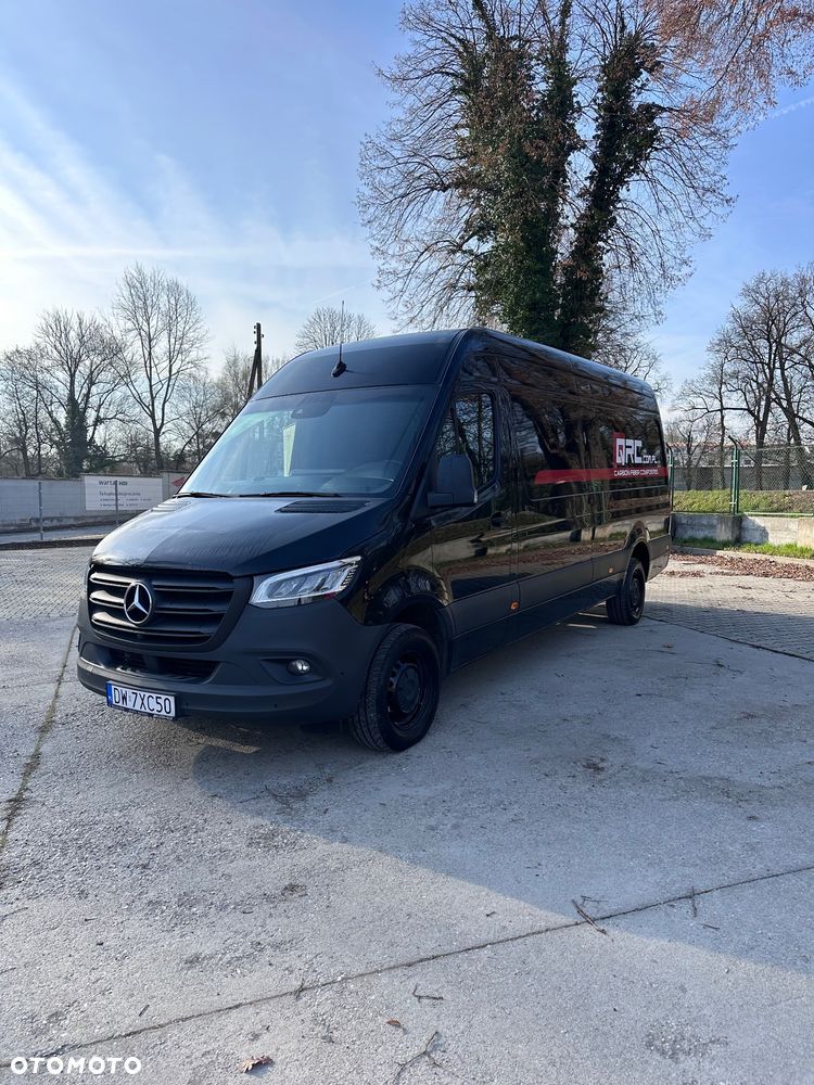 Mercedes-Benz Sprinter - 1