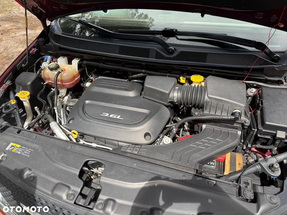 Chrysler Pacifica - 21