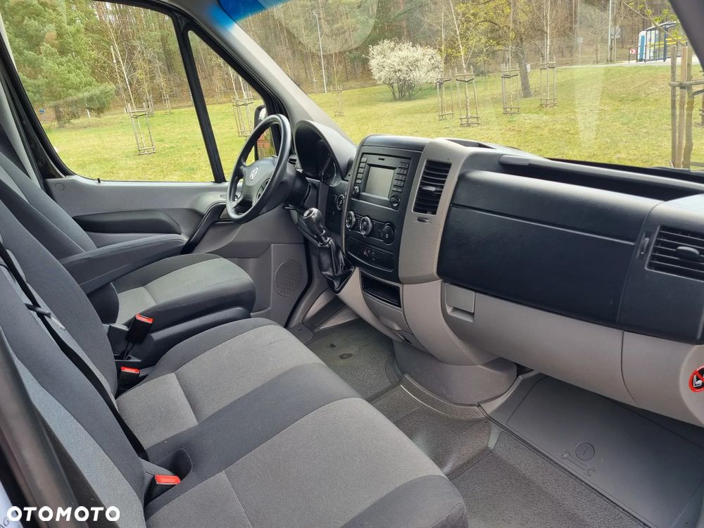 Volkswagen Crafter - 12