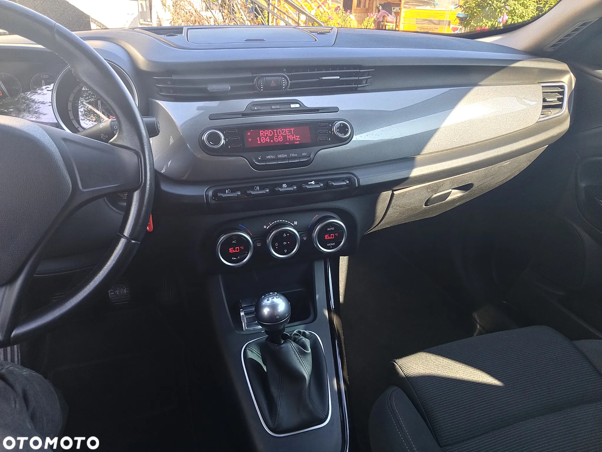 Alfa Romeo Giulietta 1.4 TB 16V Turismo - 2