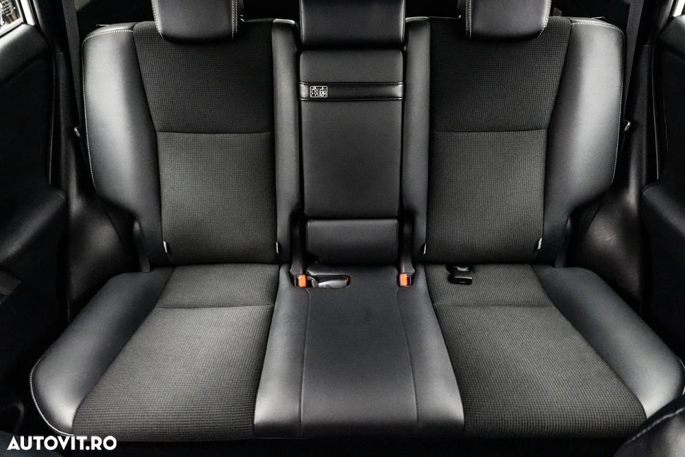 Toyota RAV4 2.5 VVT-i HSD 4x4 Executive - 18