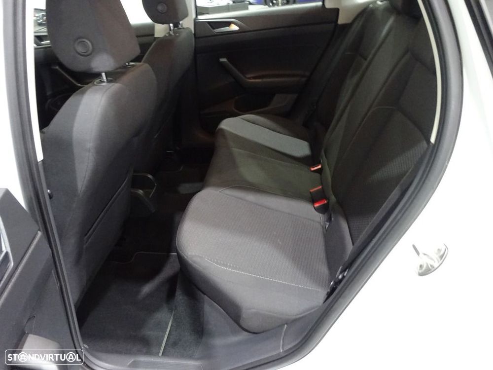 VW Polo 1.0 Confortline - 29