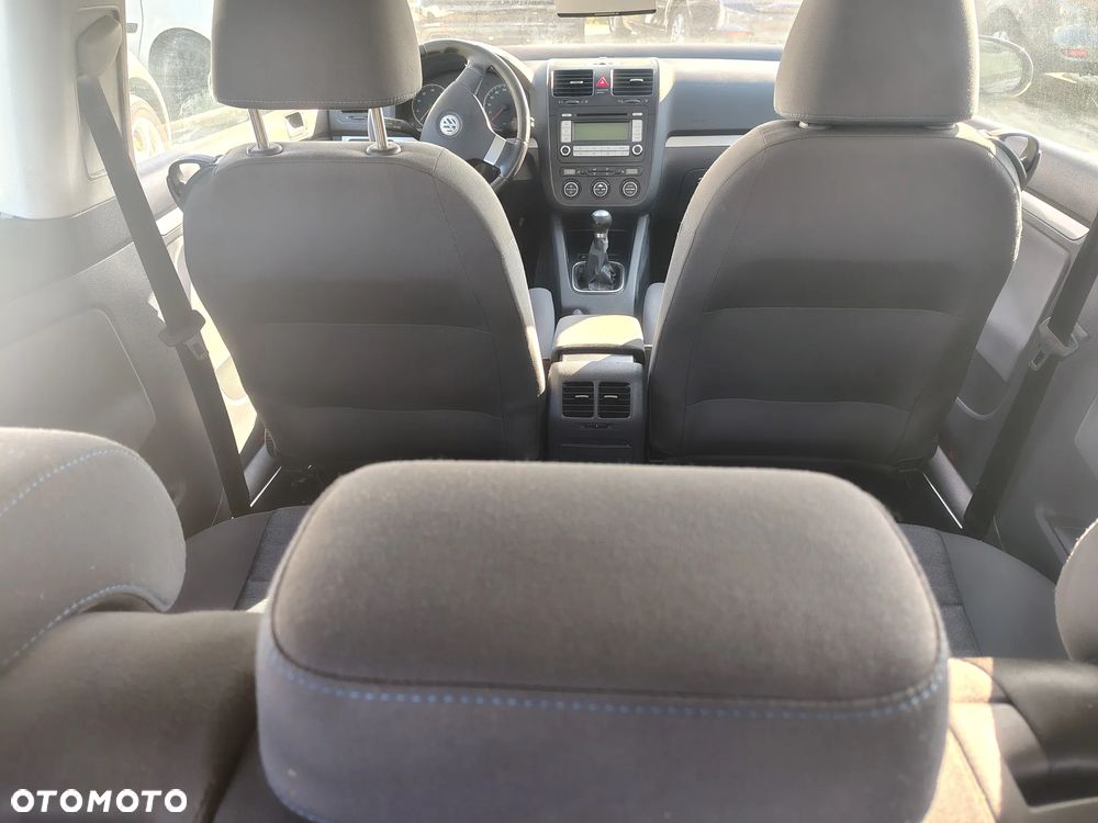 Volkswagen Golf - 4