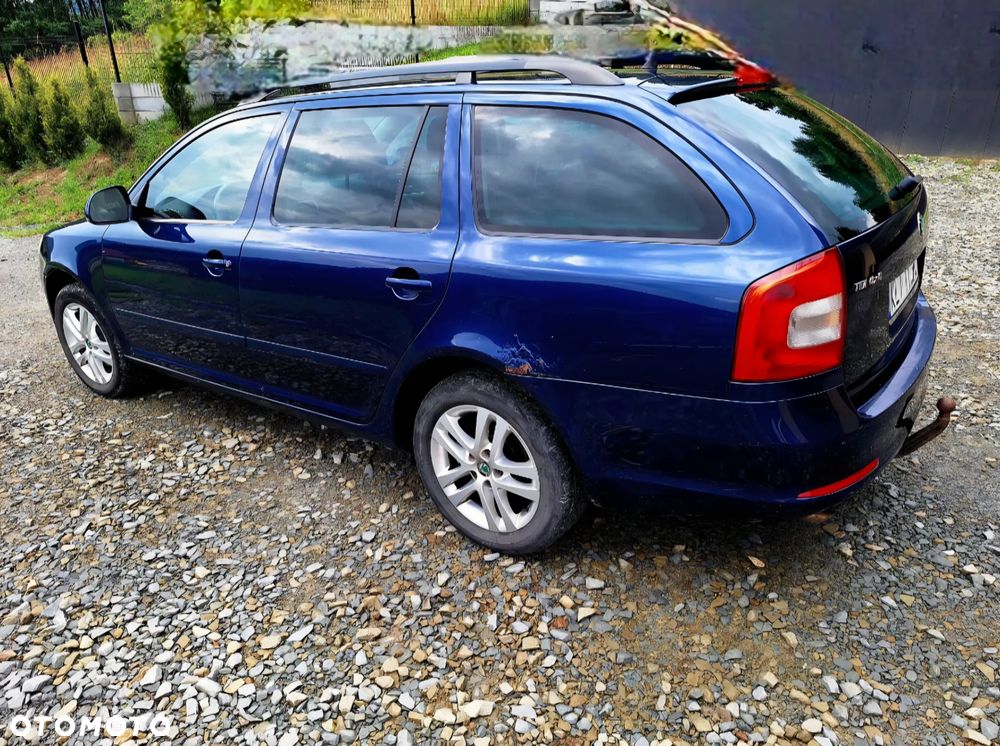 Skoda Octavia 2.0 TDI DPF 4x4 Elegance - 4
