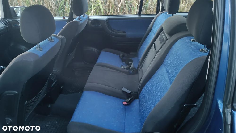 Opel Zafira - 8