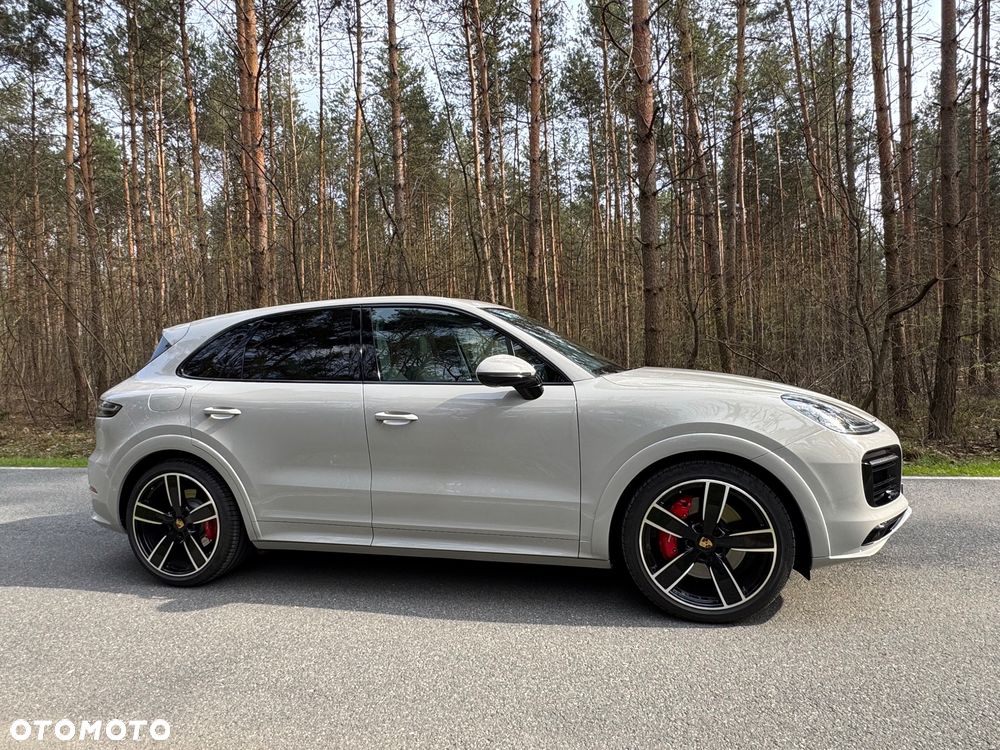 Porsche Cayenne - 3