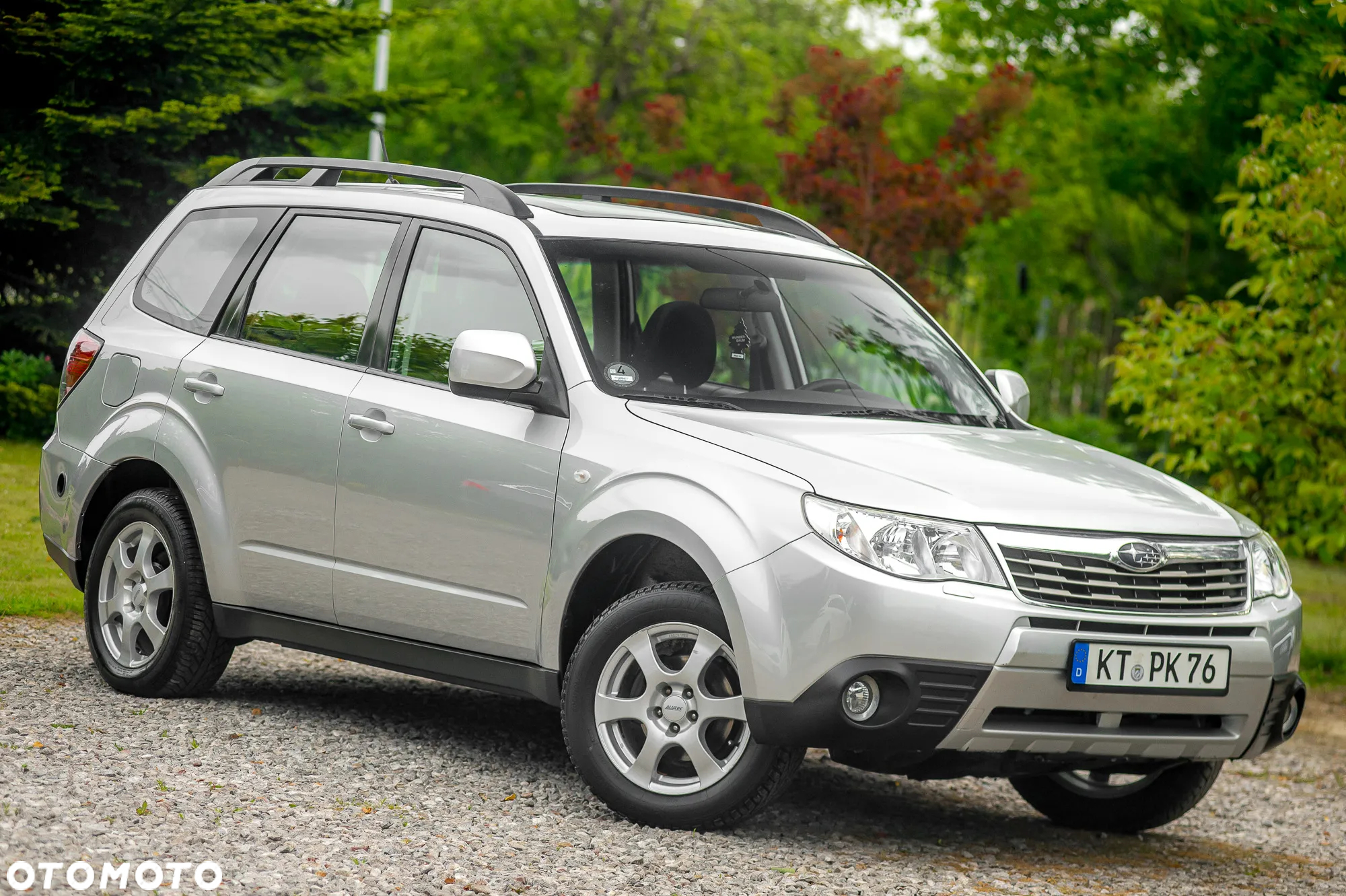 Subaru Forester 2.0X Exclusive - 2