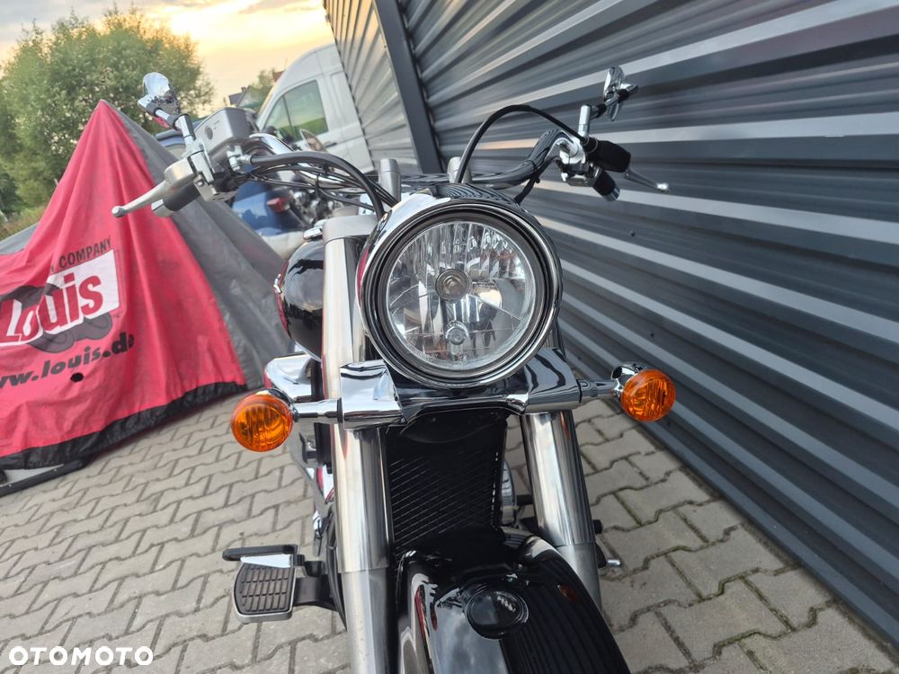 Suzuki Intruder - 30