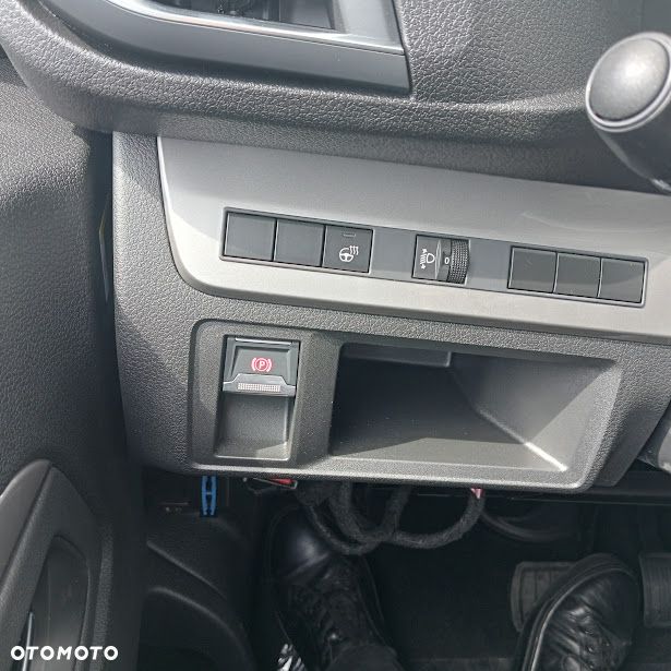 Opel Zafira - 11