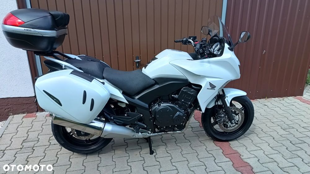 Honda CBF - 4