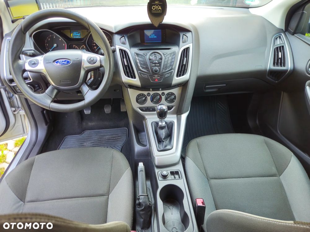 Ford Focus 1.6 TDCi DPF Start-Stopp-System Titanium - 14