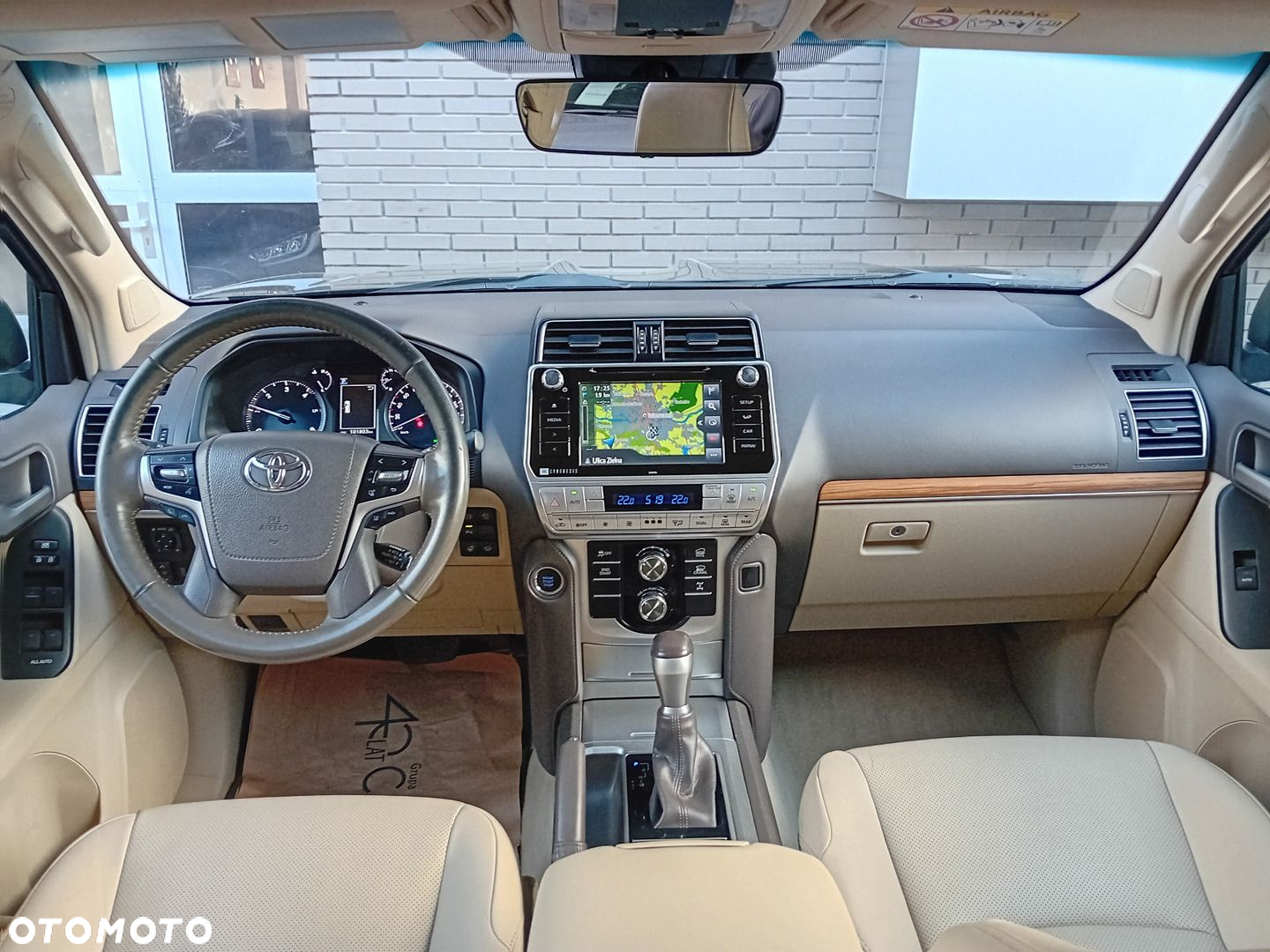 Toyota Land Cruiser LC 2.8 D-4D Invincible - 9