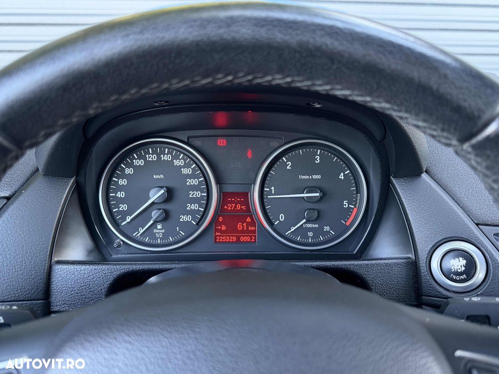 BMW X1 sDrive20d xLine - 25