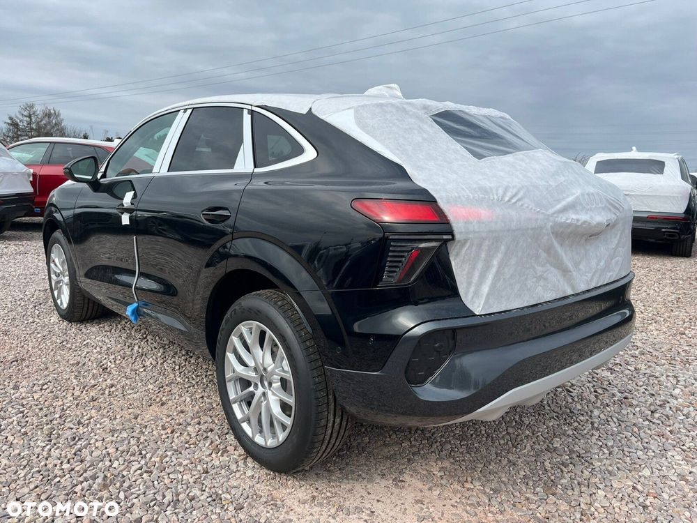 Audi Q3 Sportback - 3