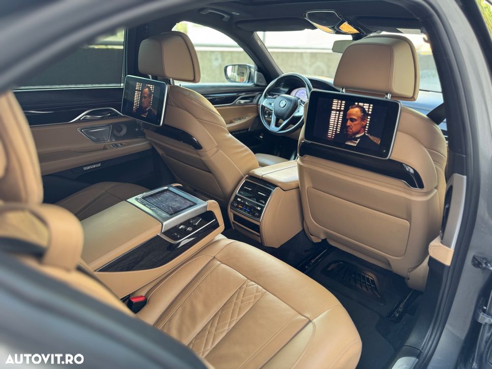 BMW Seria 7 730d - 12