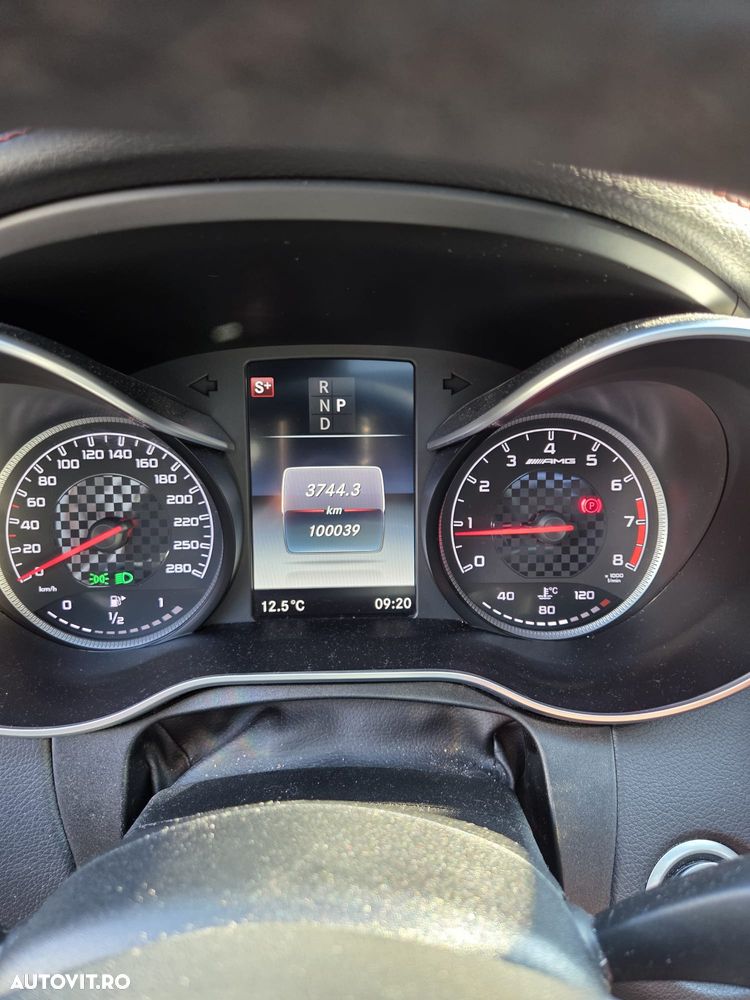 Mercedes-Benz C 43 AMG - 12