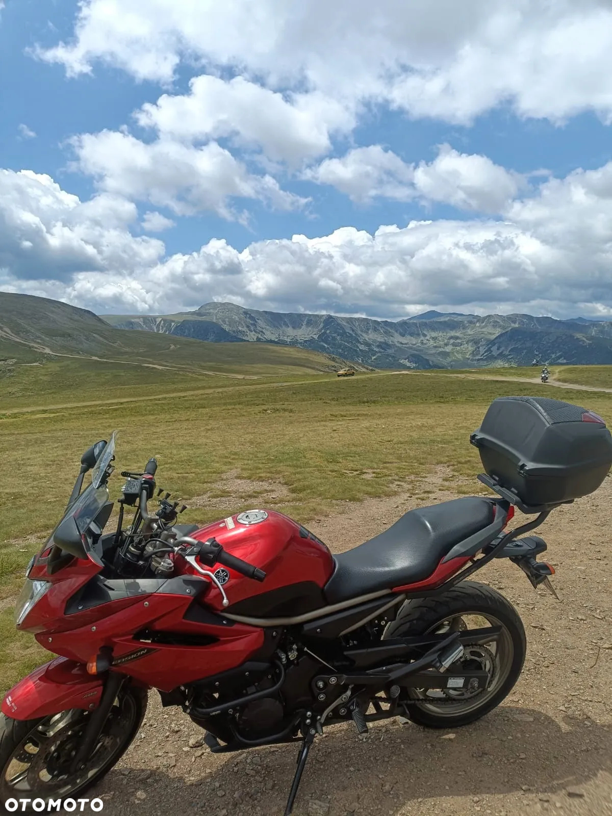 Yamaha XJ - 9