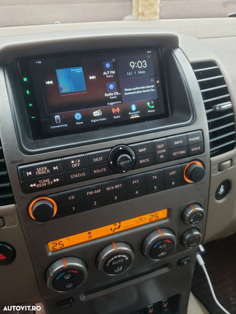 Nissan Pathfinder - 5