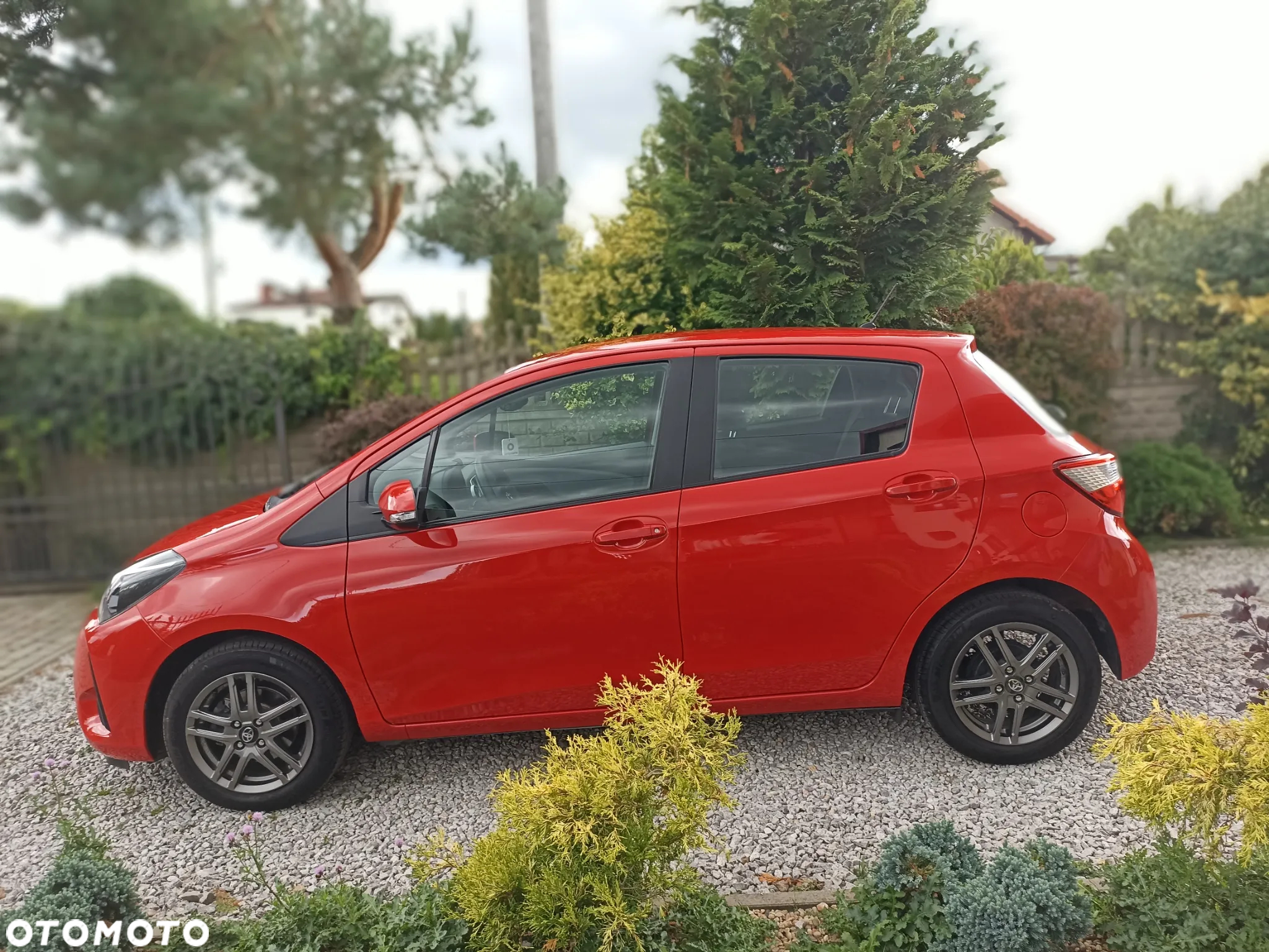 Toyota Yaris - 14