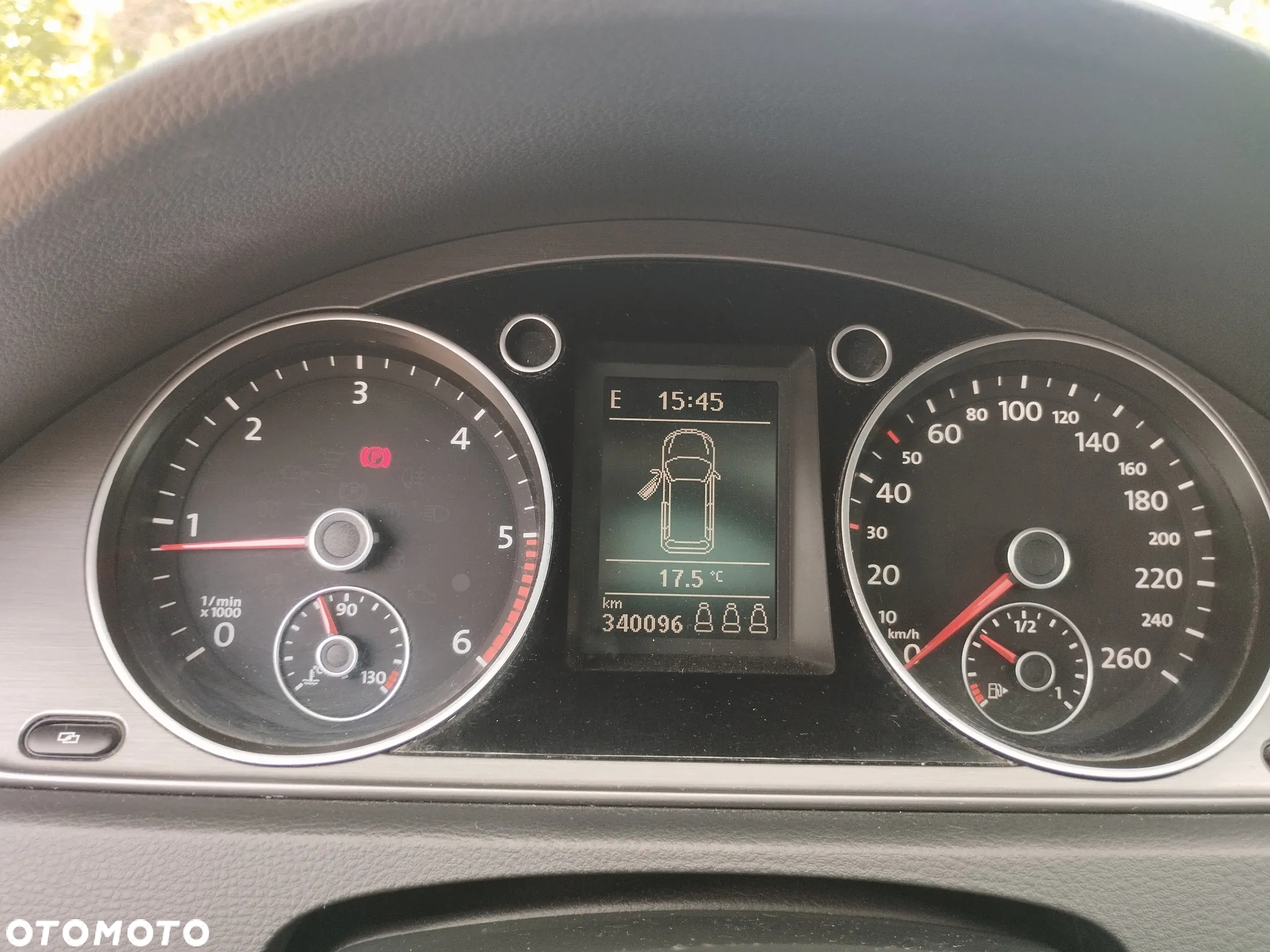 Volkswagen Passat 2.0 TDI Comfortline - 30