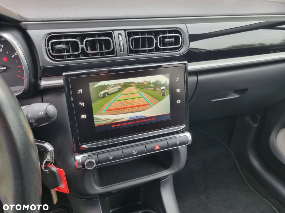 Citroën C3 1.2 PureTech Shine - 29