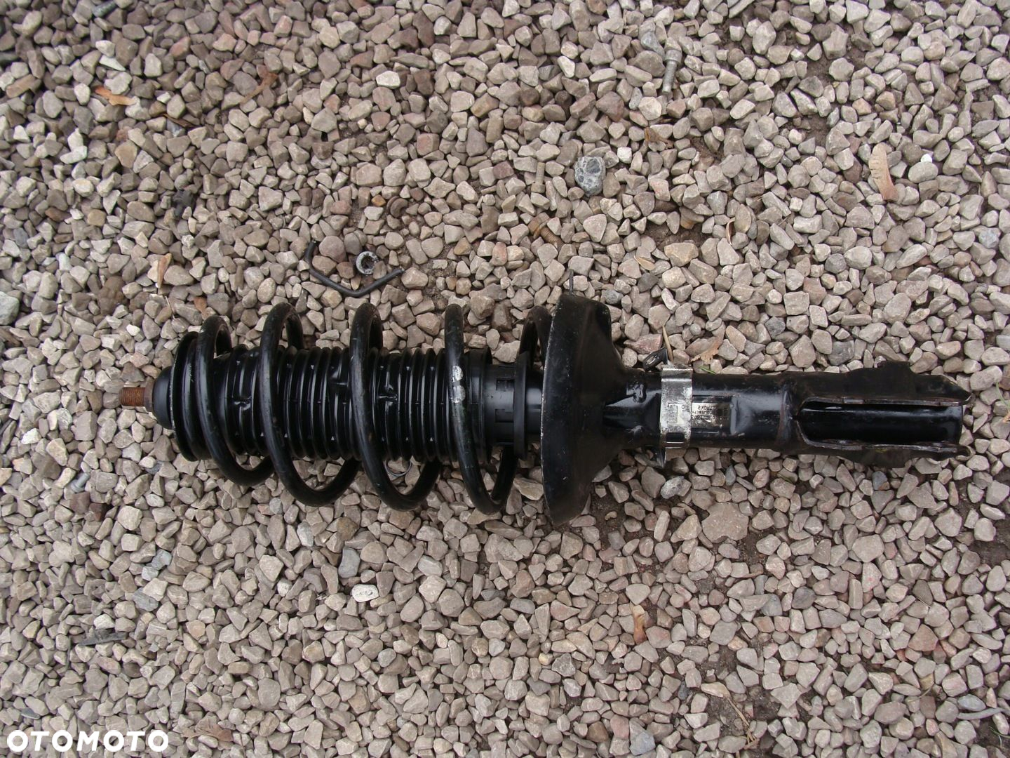 AMORTYZATOR VOLKSWAGEN PASSAT B4 357413031Q - 3