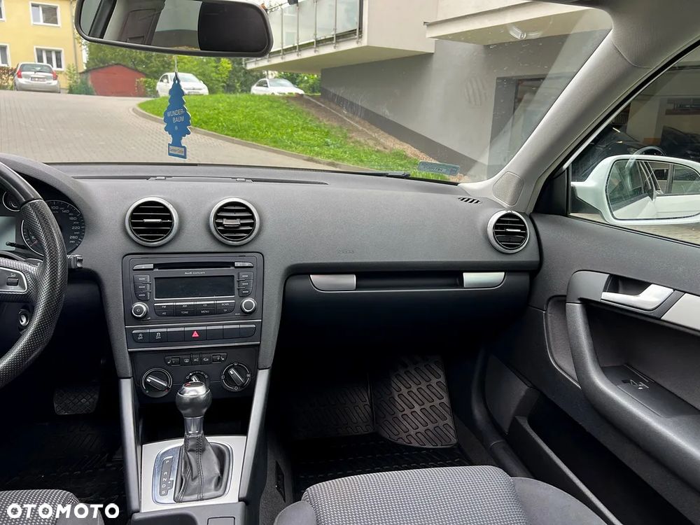 Audi A3 Sportback 1.4 TFSI S tronic Ambition - 9