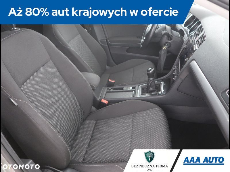 Volkswagen Golf Variant - 10