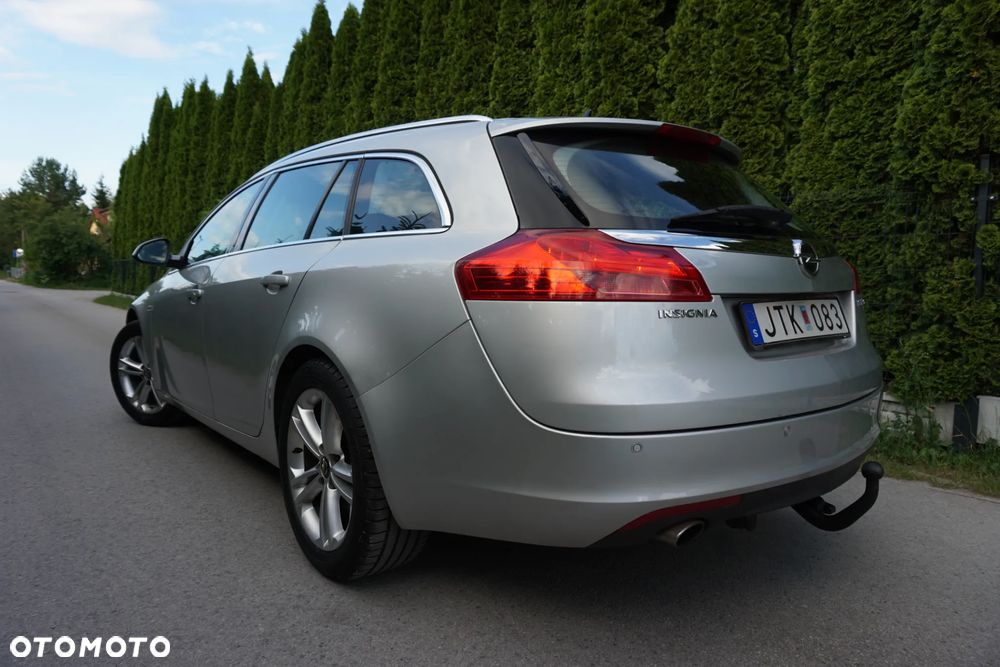 Opel Insignia 1.6 Turbo Design Edition - 14