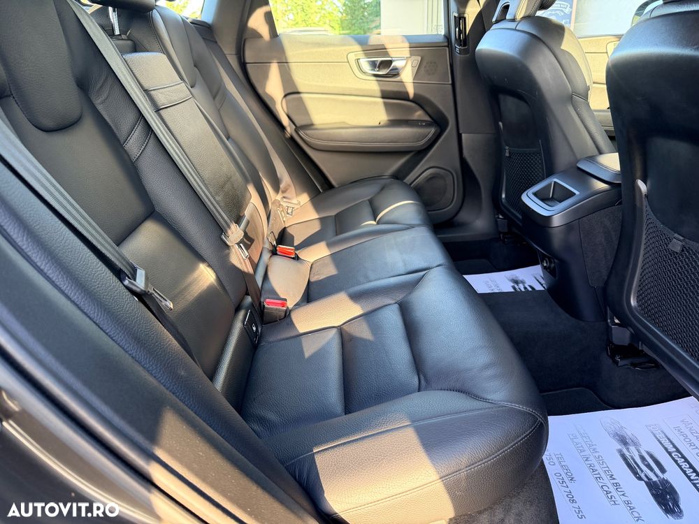 Volvo XC 60 D4 Geartronic Momentum Pro - 7
